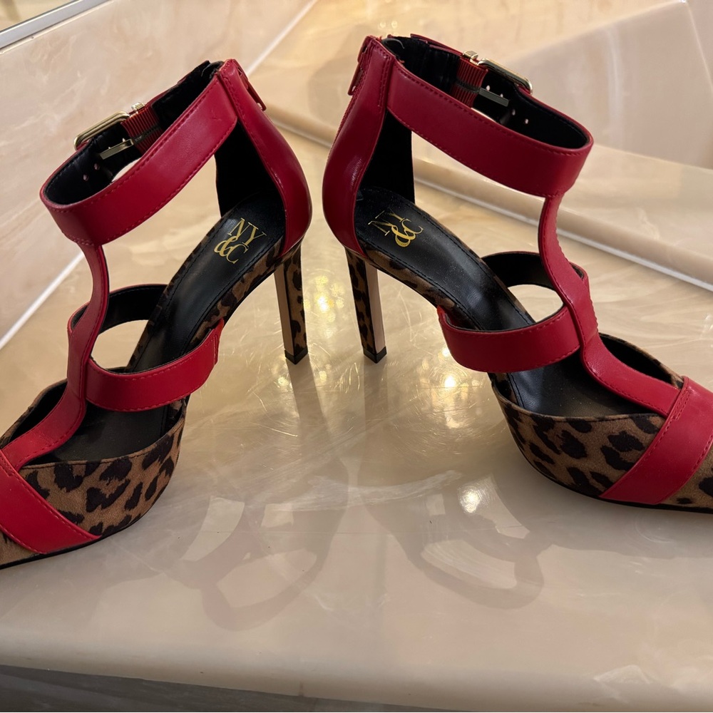 Stylish Red and Leopard Print Women's Heels, Size 8.